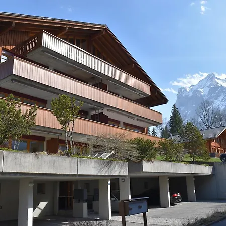 アパート Jungfrau
